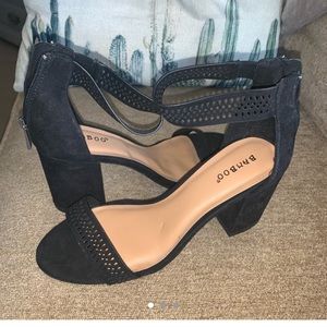 Black heels never worn